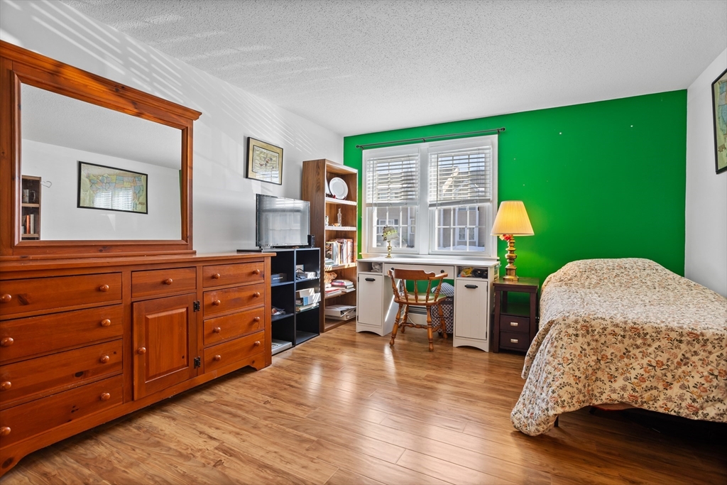 456 Mammoth Road # 5