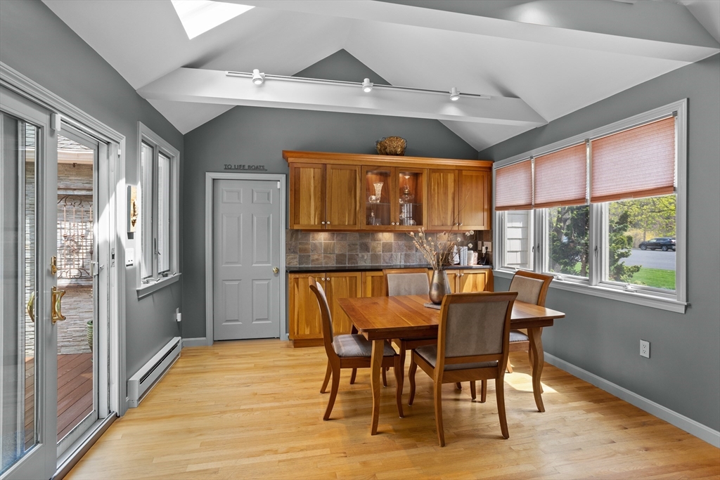 2 Jester Road