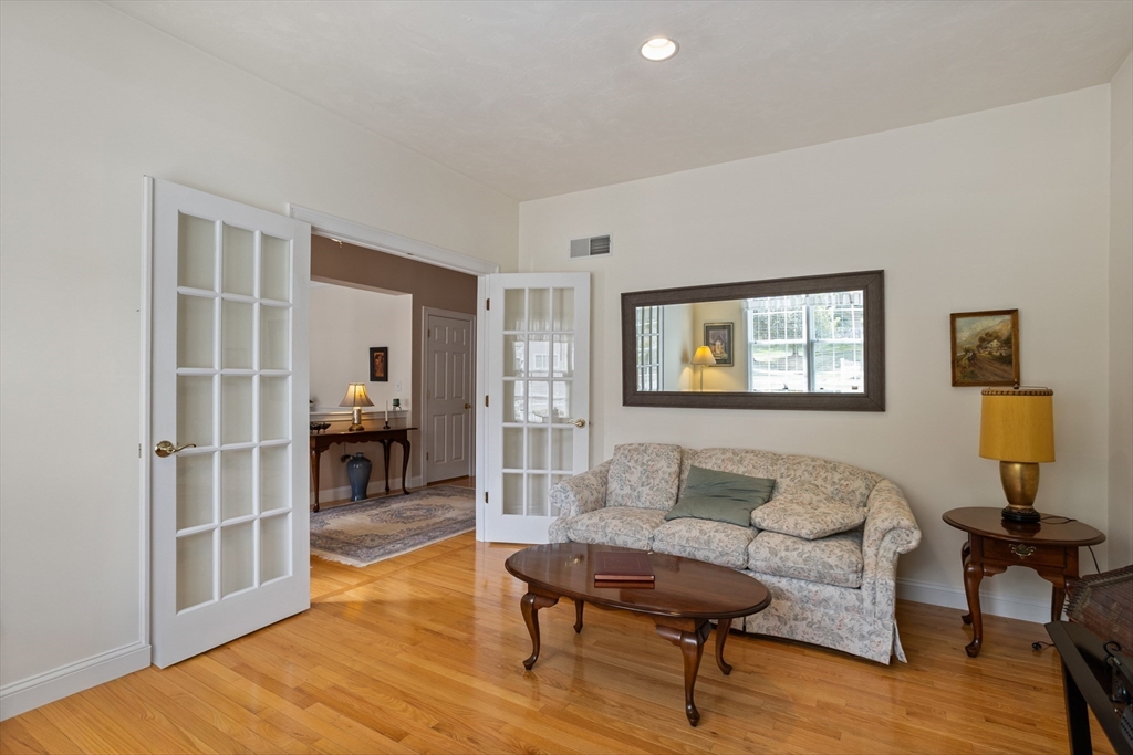 19 Sandstone Road # 19