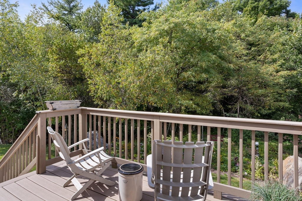 19 Sandstone Road # 19