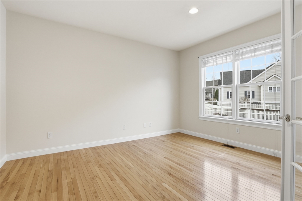 19 Sandstone Road # 0