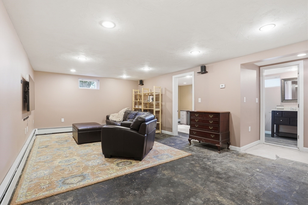 2 Charlemont Court