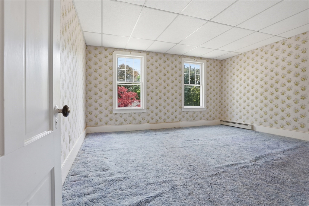 38 Brookside Rd