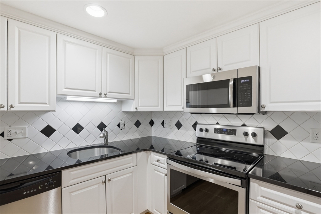 10 Wampus Ave # 34