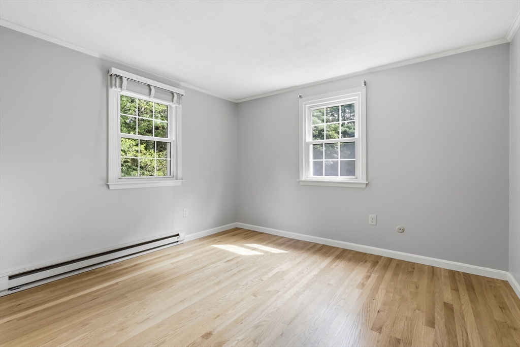 12 Hemlock Road