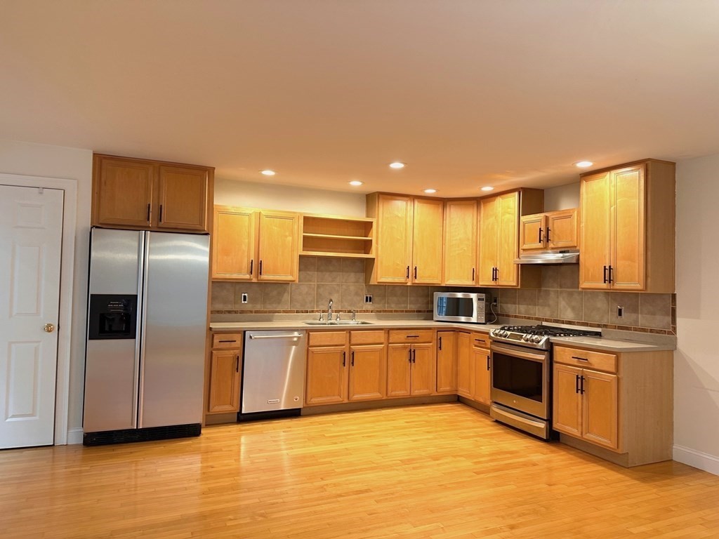 27 Meyer Hill Drive # 27