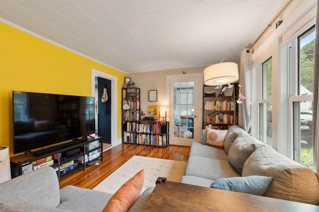 2 Coolidge St # 1