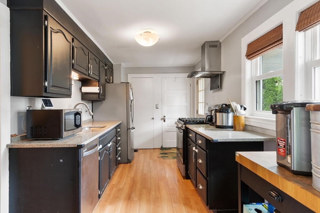 2 Coolidge St # 1