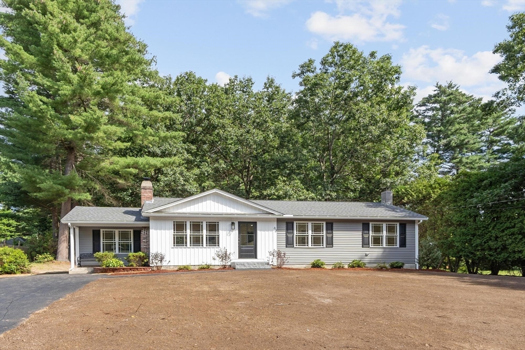 63 Maplewood Dr