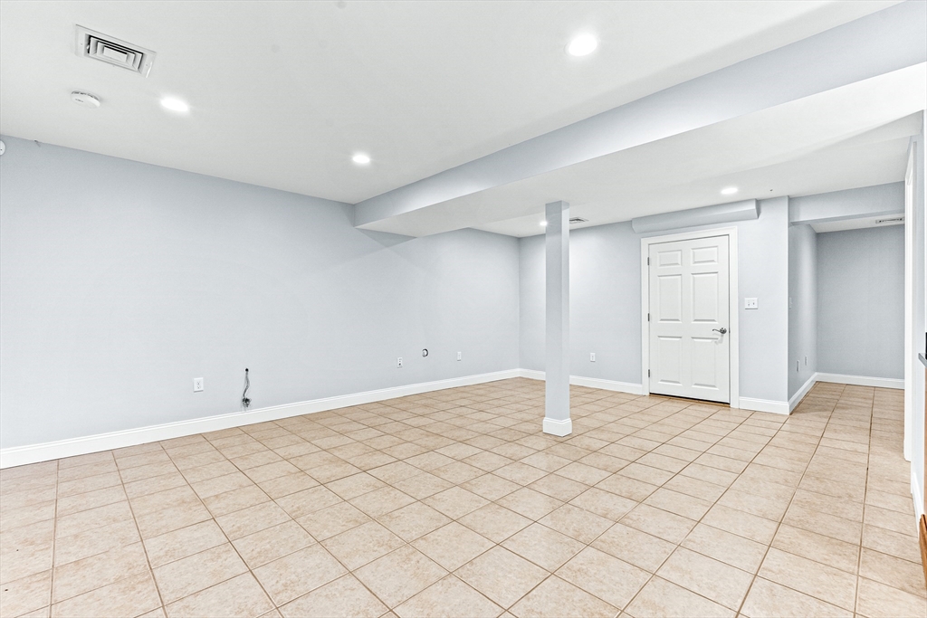 28 Elliott Street # 28