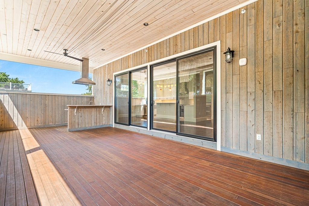 846 Main Street # 4