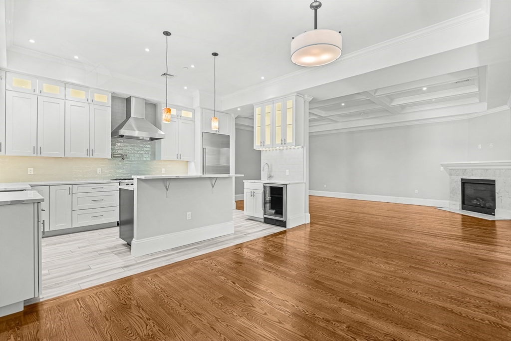 846 Main Street # 4