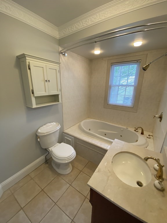 12 Avon Street # 12