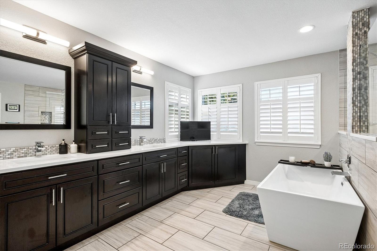 10633 Edgemont Court