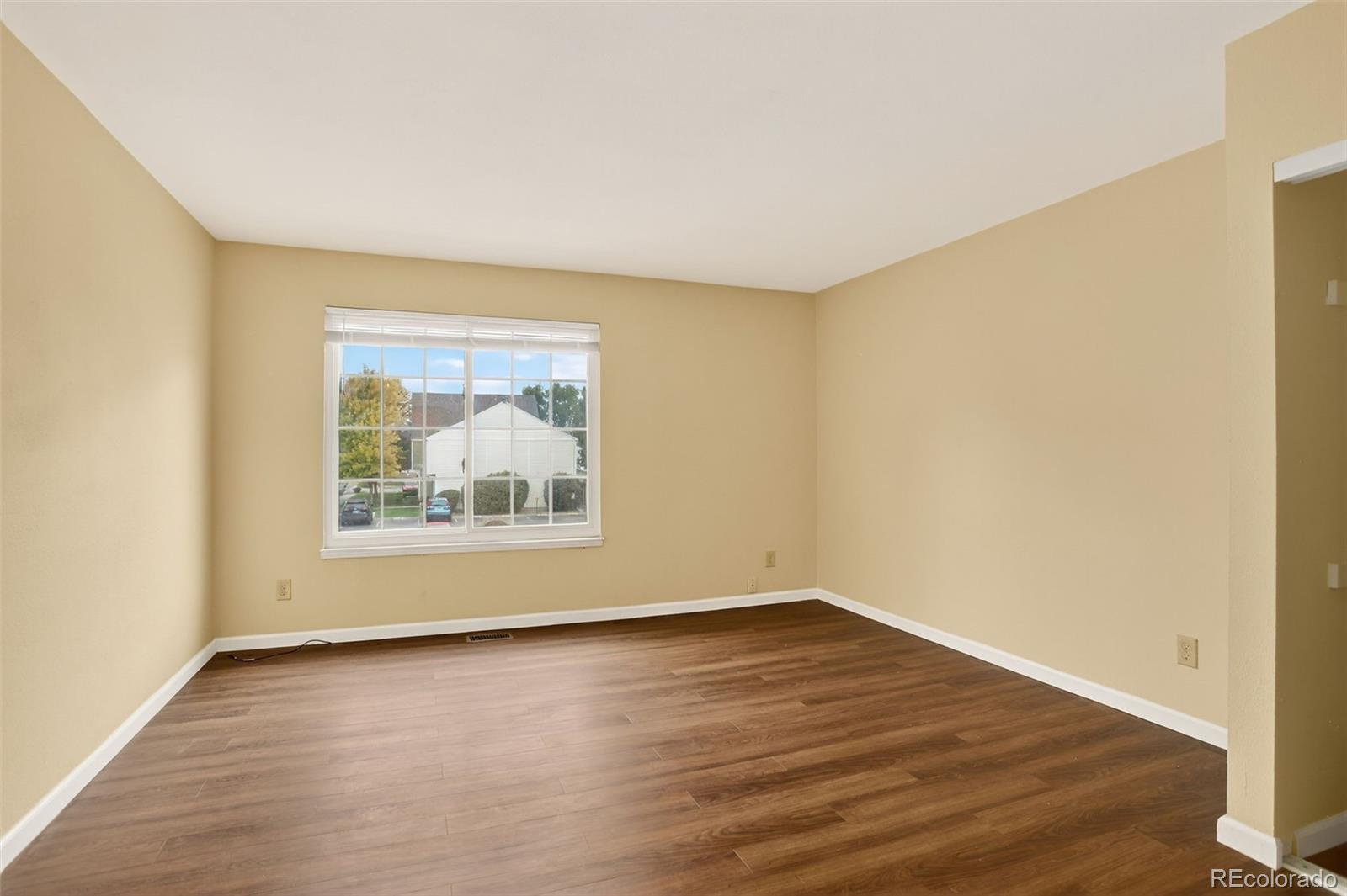 8850 W Dartmouth Place