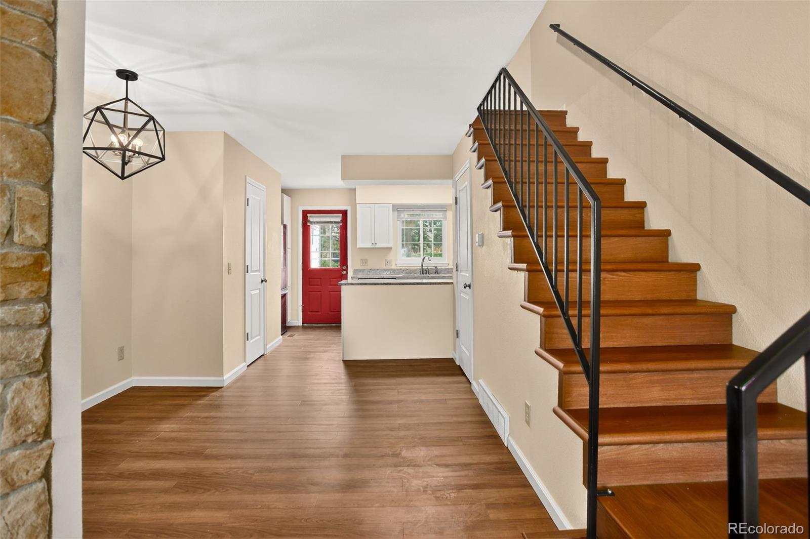 8850 W Dartmouth Place