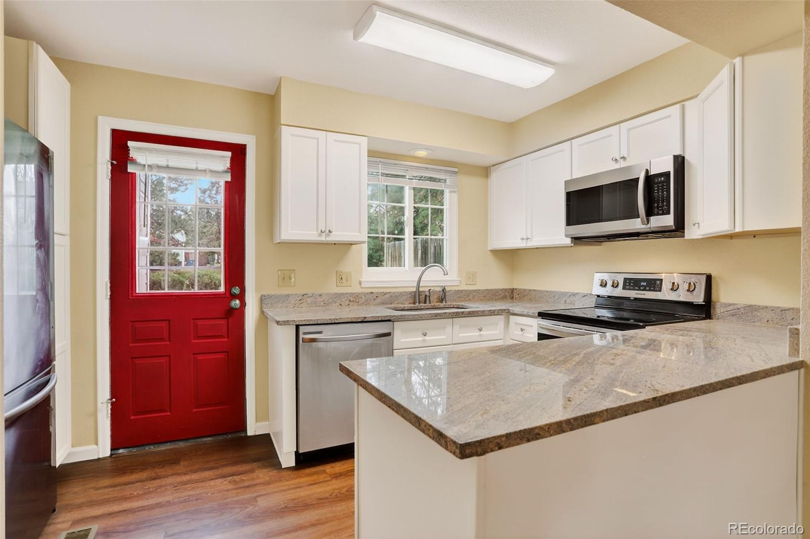 8850 W Dartmouth Place