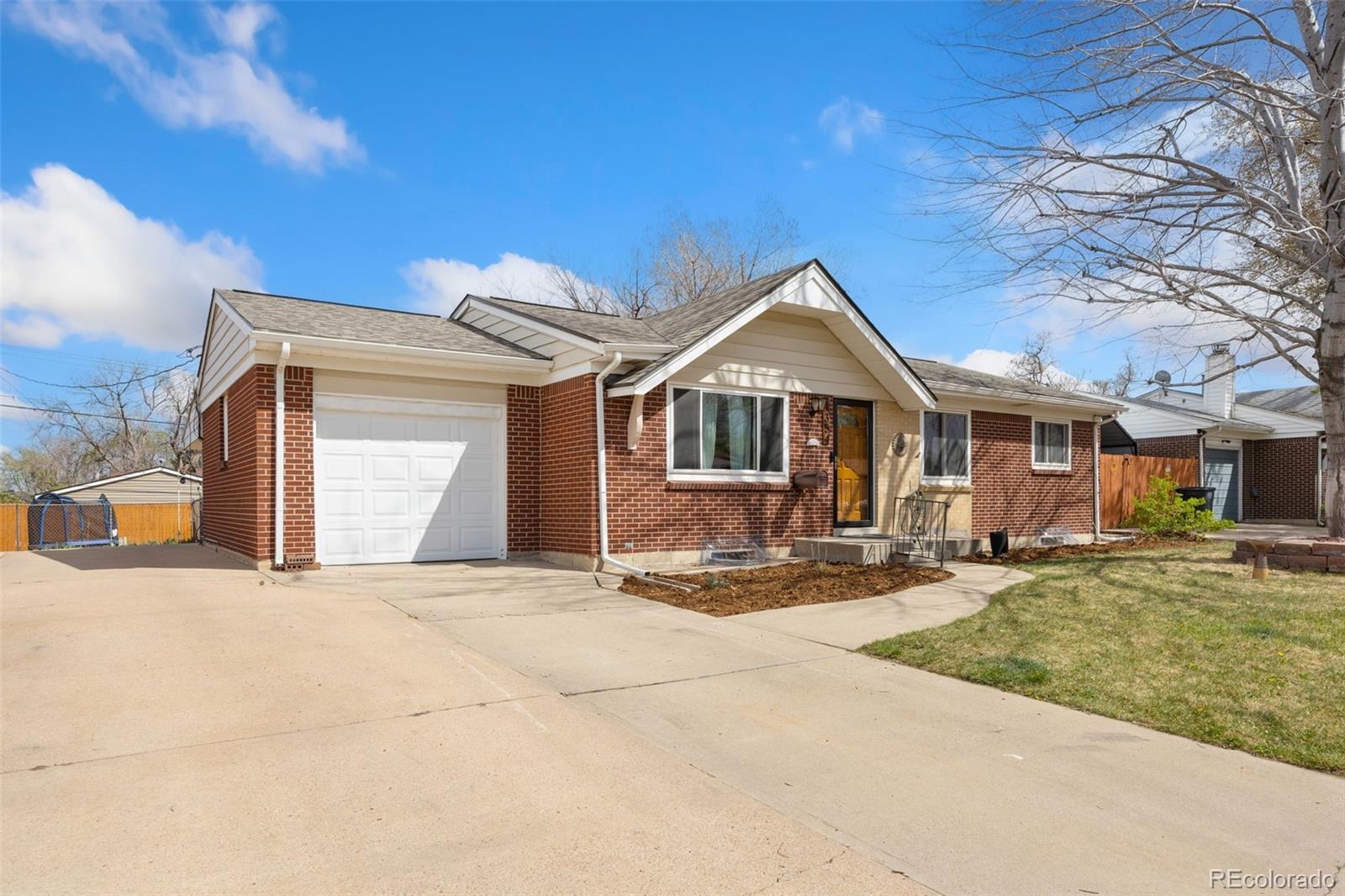 1354 S Kendall Court