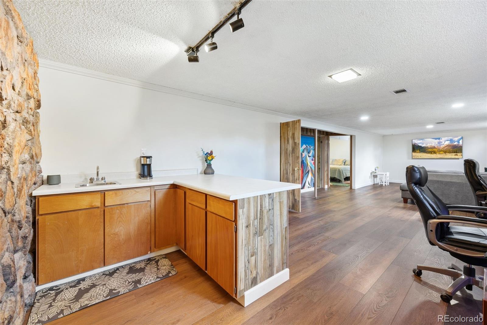1354 S Kendall Court