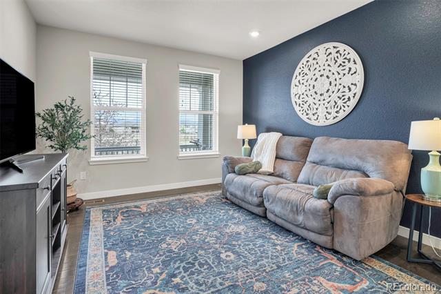 863 Carbonate Lane