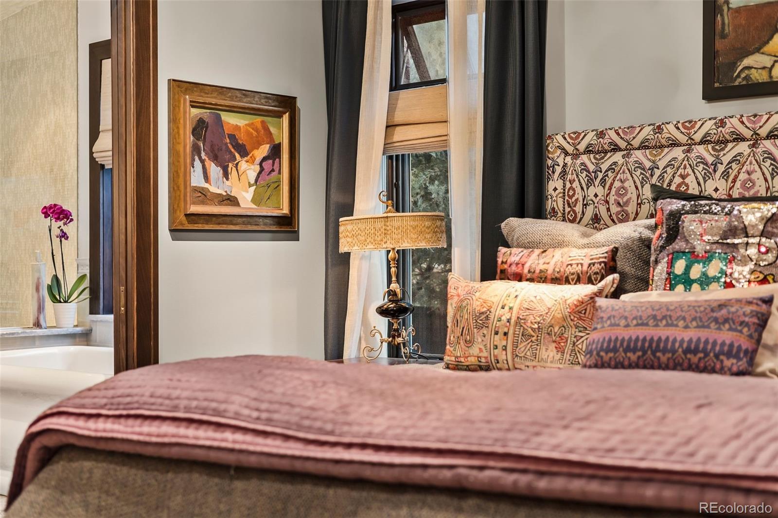 1233 S Williams Street