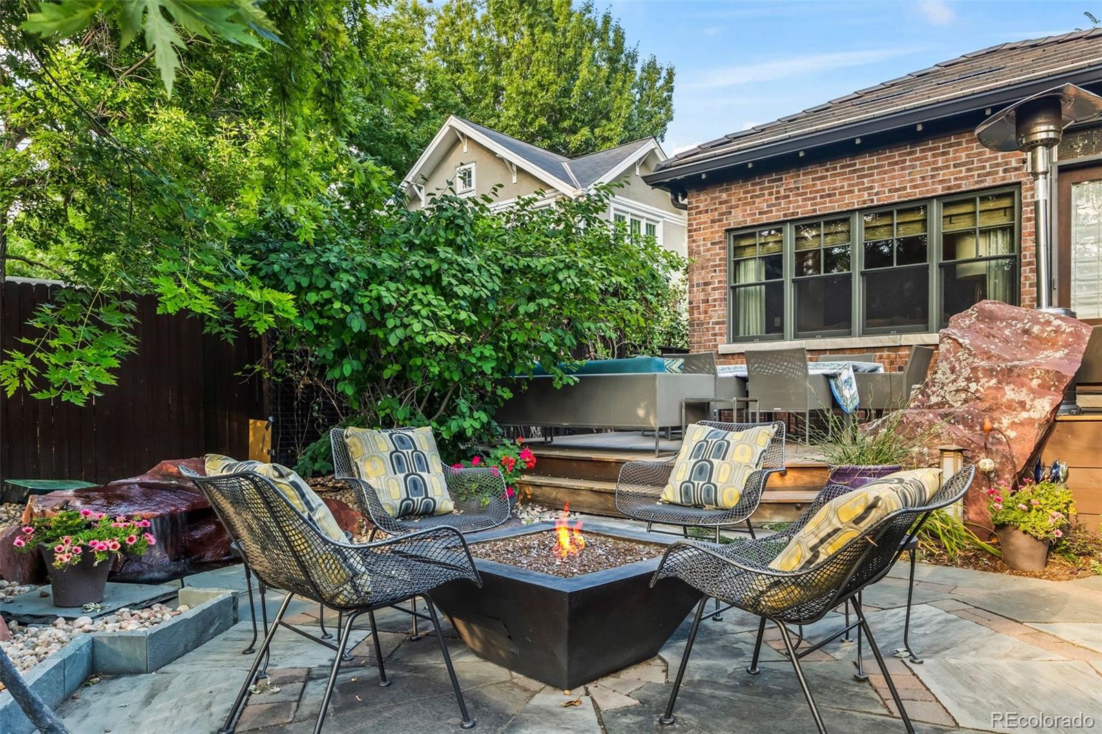 1233 S Williams Street