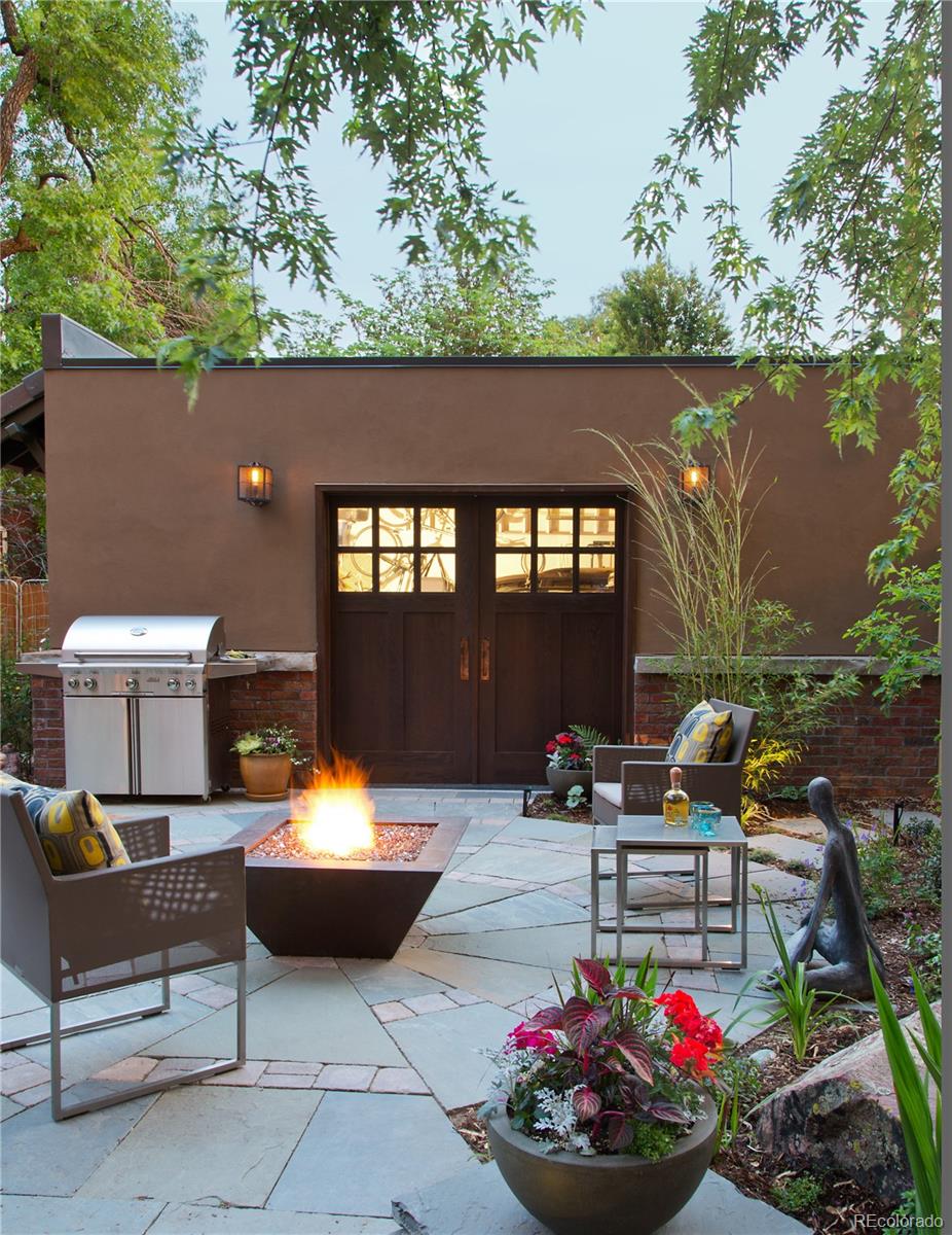 1233 S Williams Street