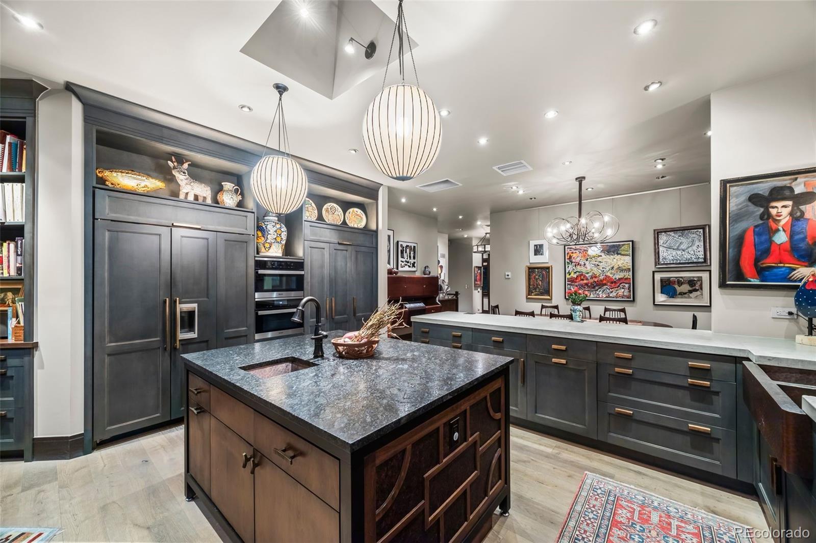 1233 S Williams Street