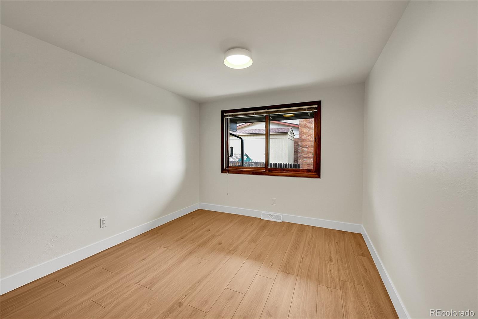 14043 W Alaska Drive