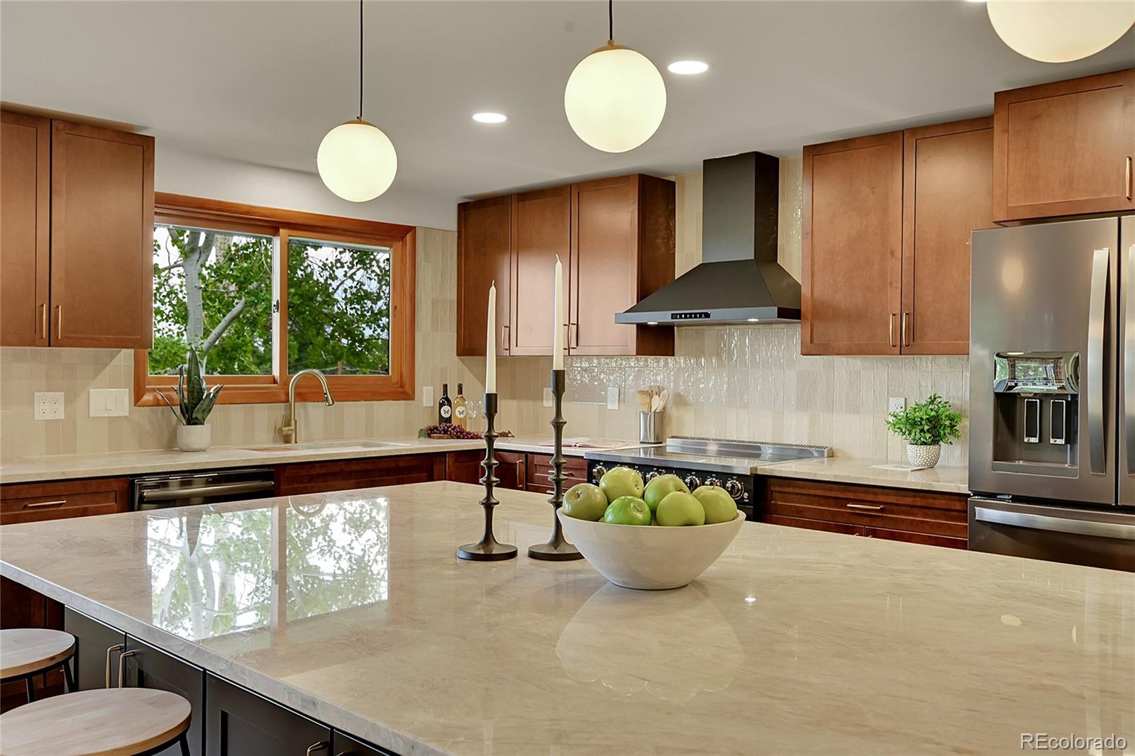 14043 W Alaska Drive