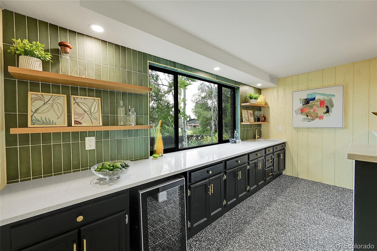 14043 W Alaska Drive