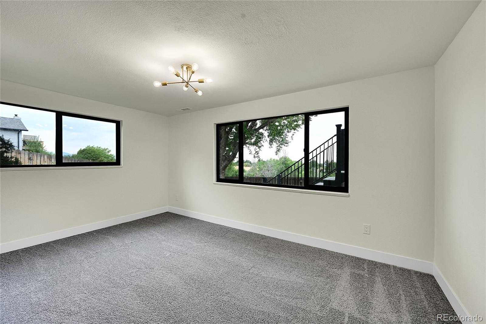 14043 W Alaska Drive