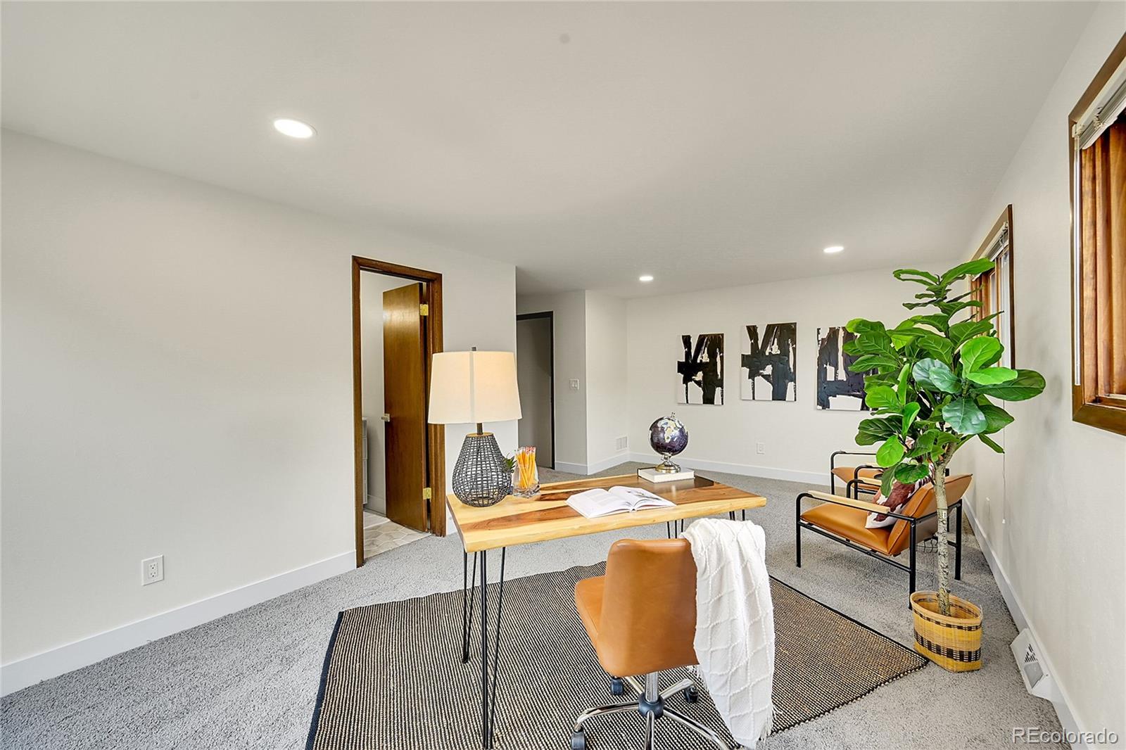 14043 W Alaska Drive