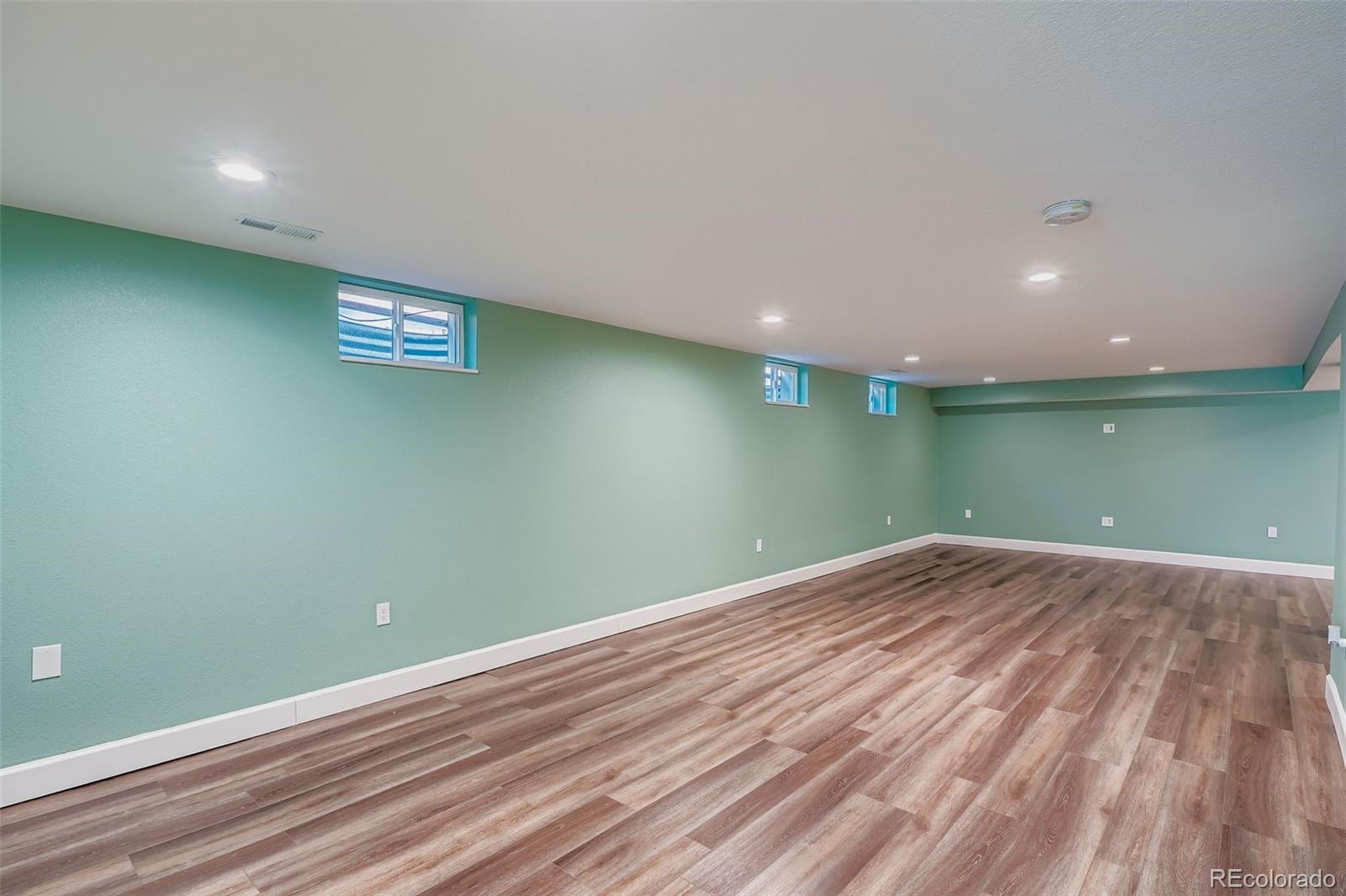 9411 W Louisiana Avenue