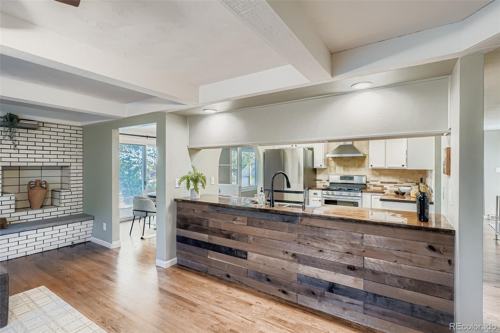 9411 W Louisiana Avenue