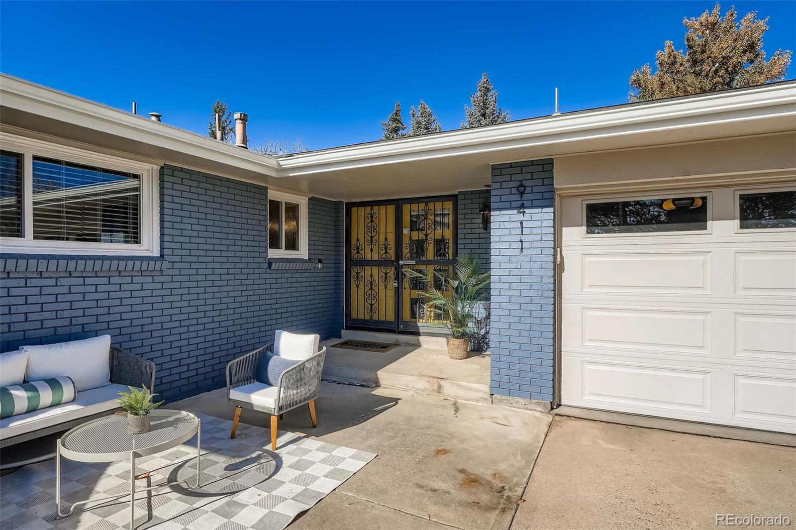 9411 W Louisiana Avenue