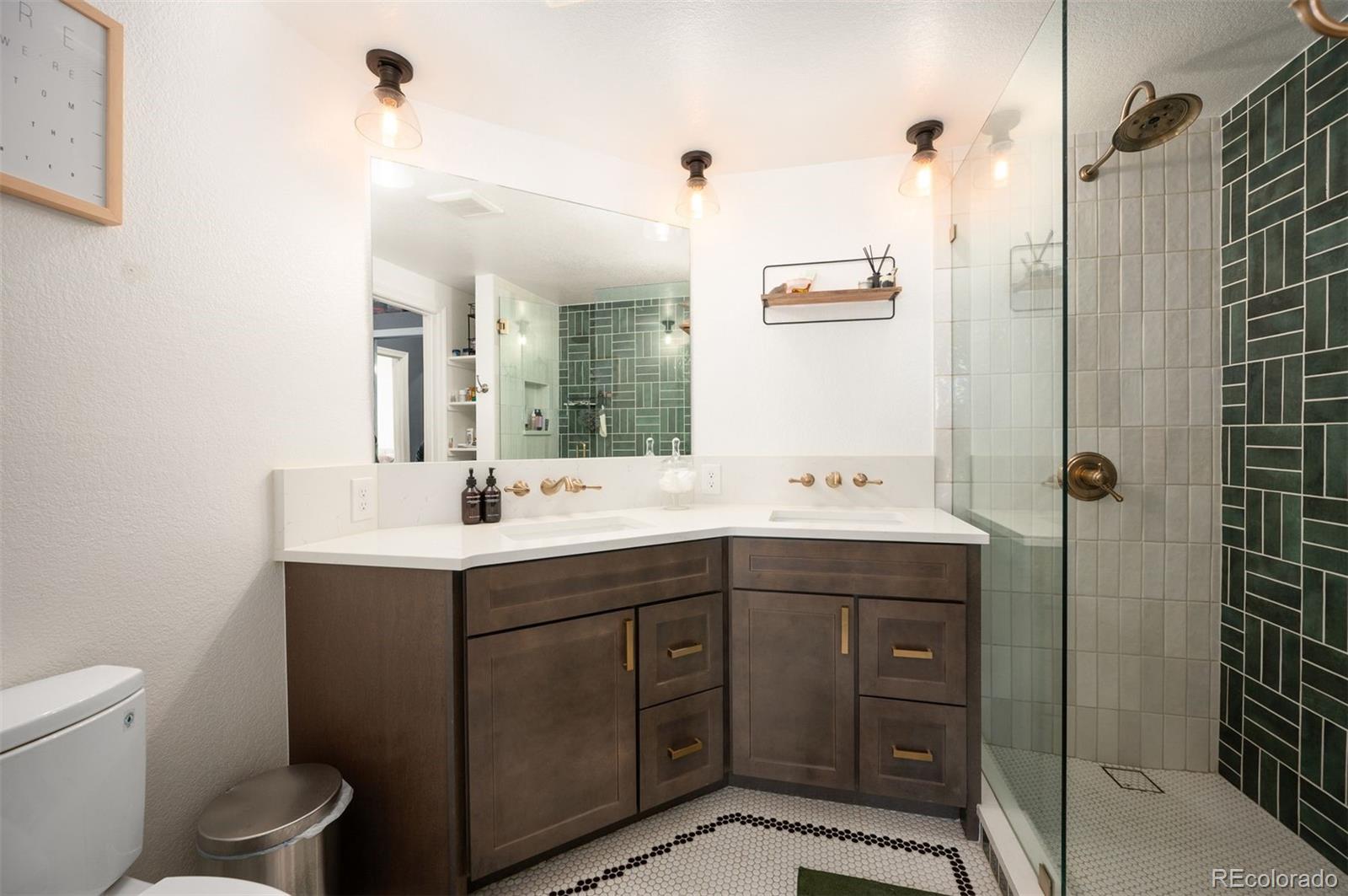 111 S Monroe Street Unit: B104