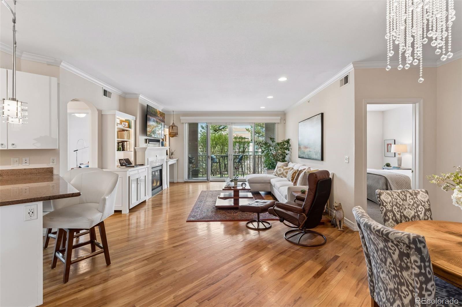 111 S Monroe Street Unit: B102