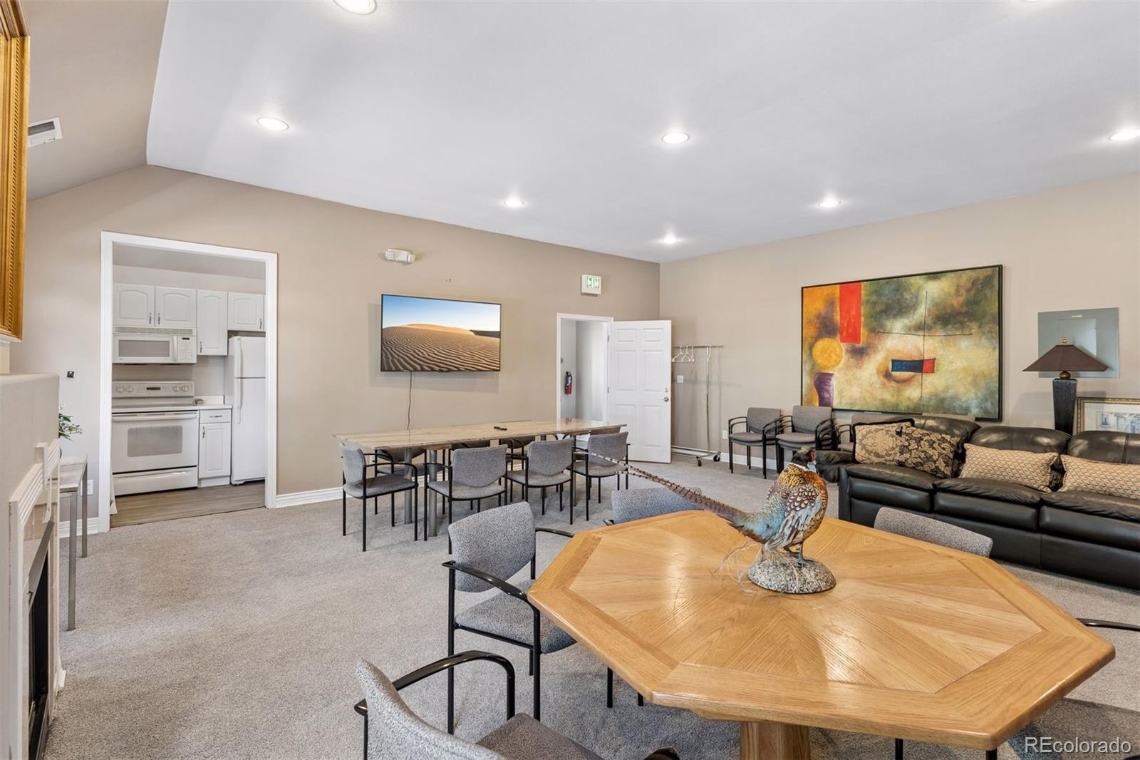 111 S Monroe Street Unit: B102