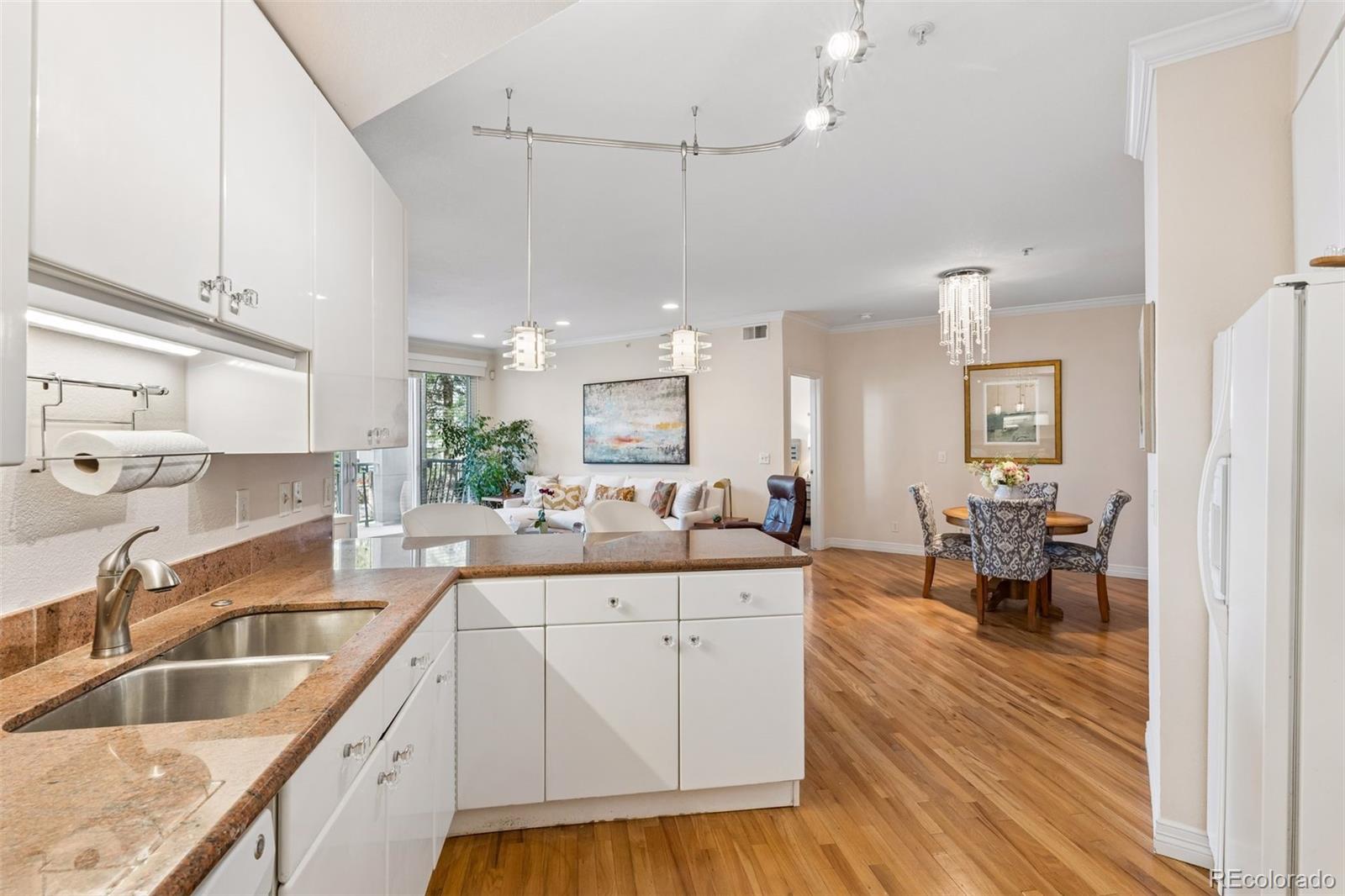 111 S Monroe Street Unit: B102