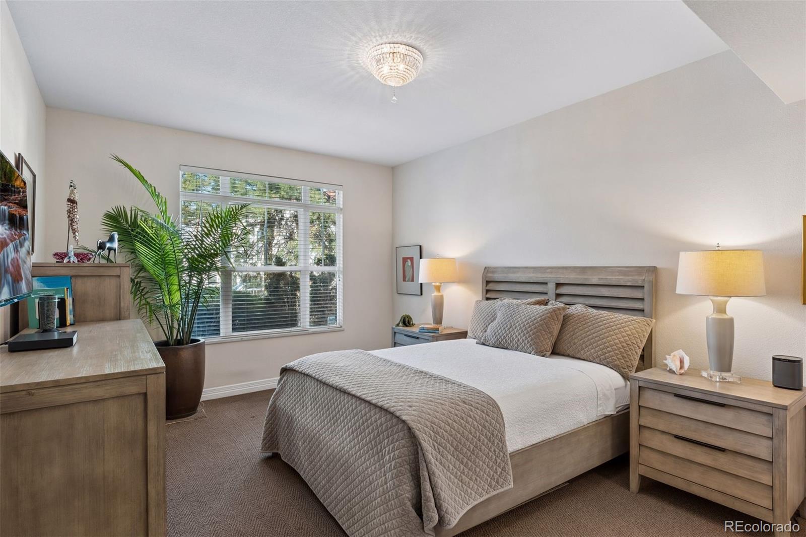 111 S Monroe Street Unit: B102