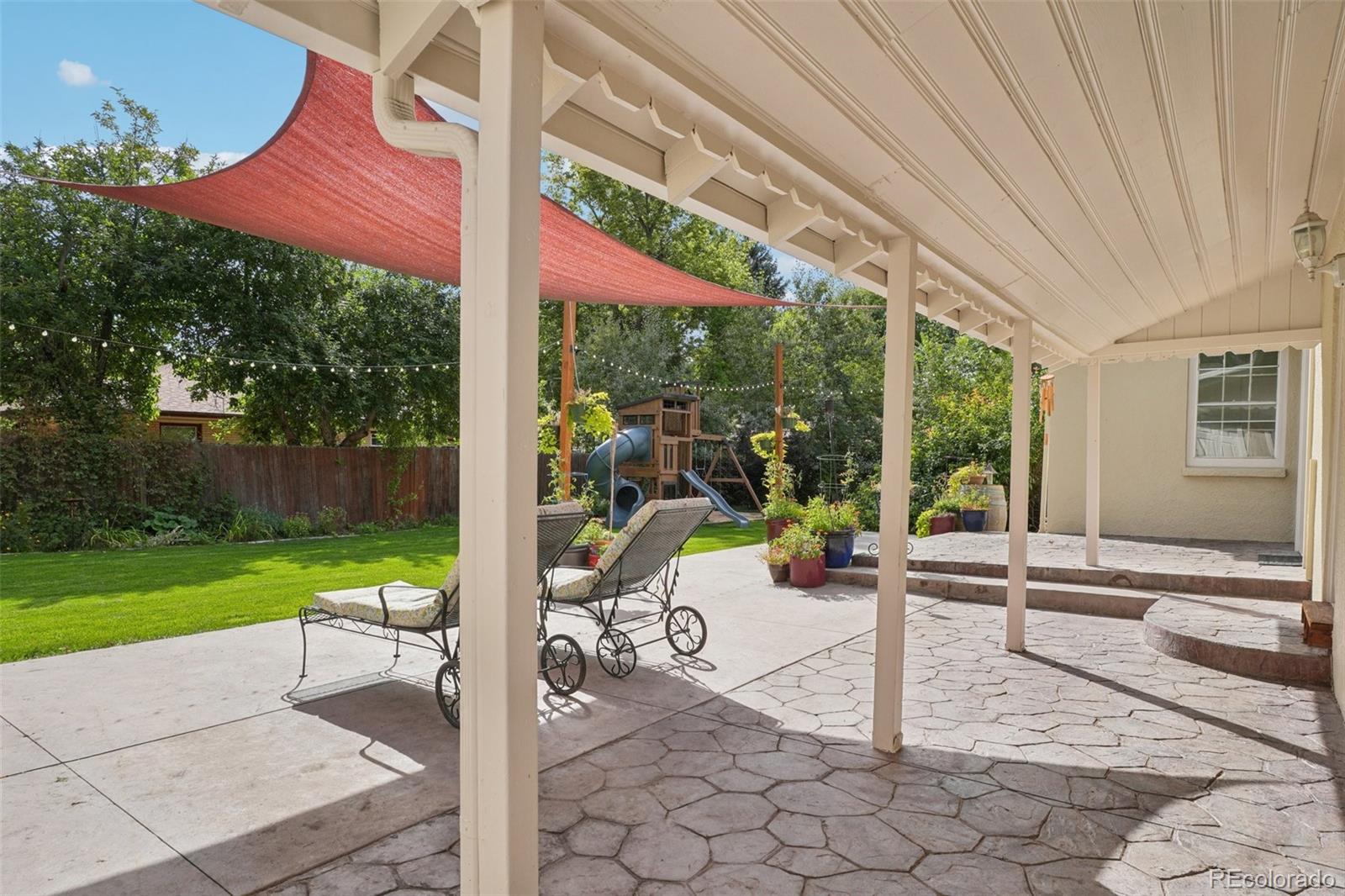 2480 Brentwood Street