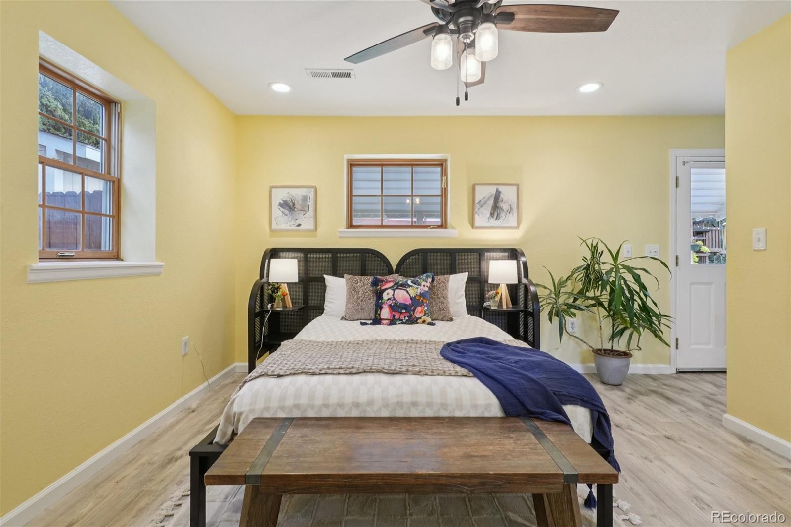 2480 Brentwood Street