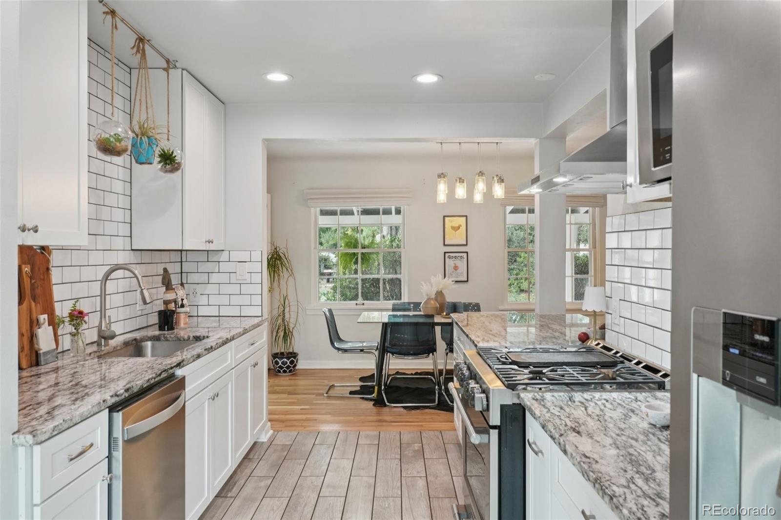 2480 Brentwood Street