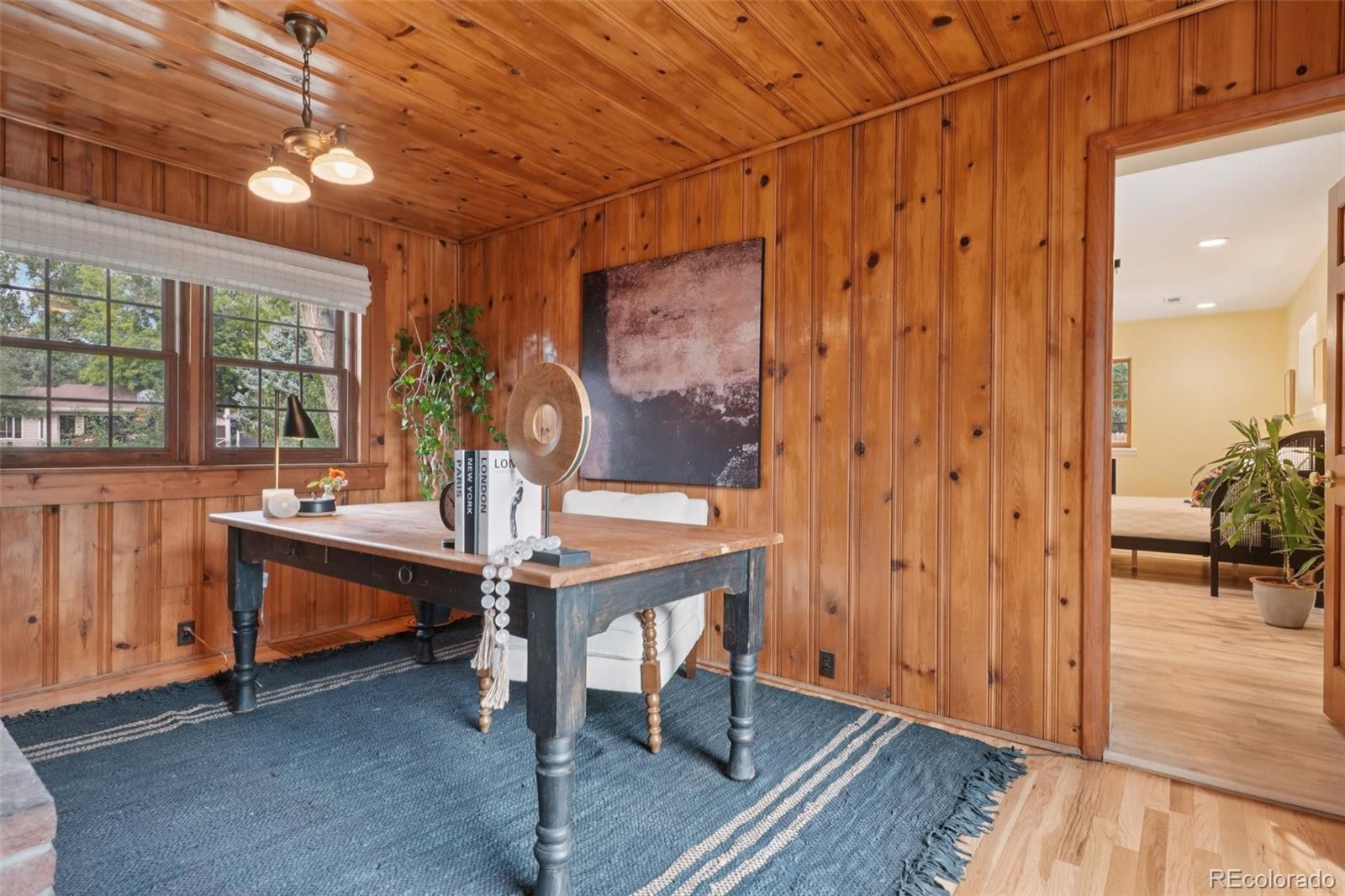 2480 Brentwood Street