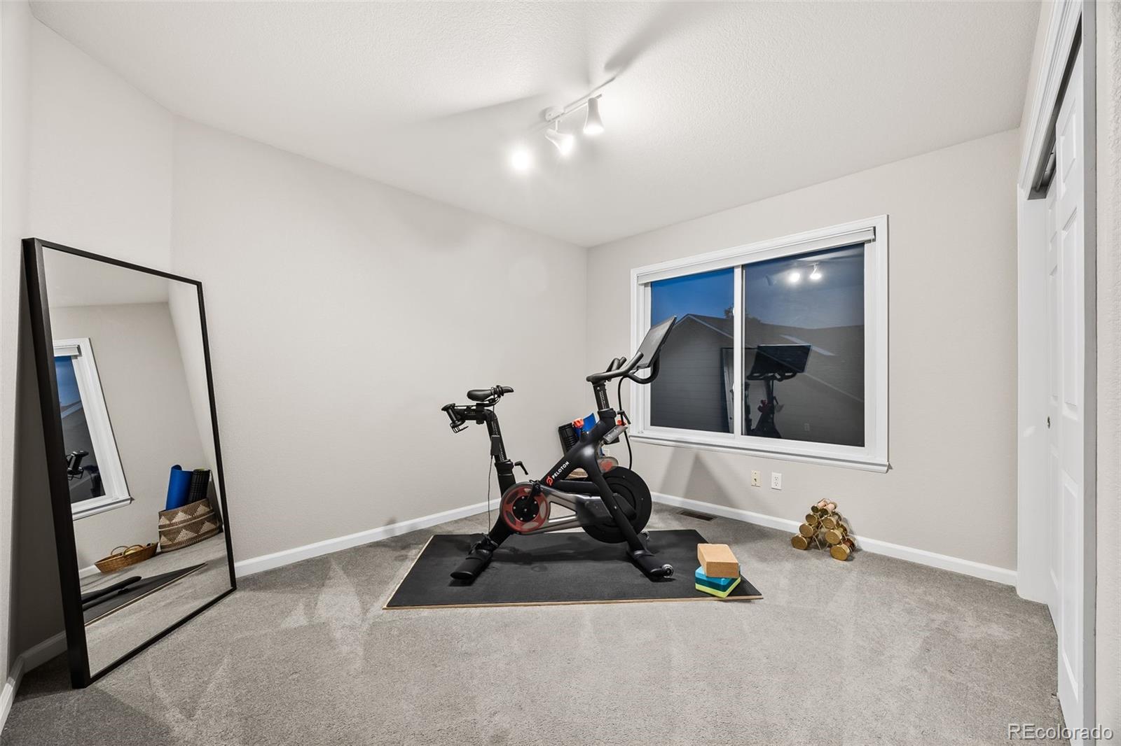 3442 S Newland Court