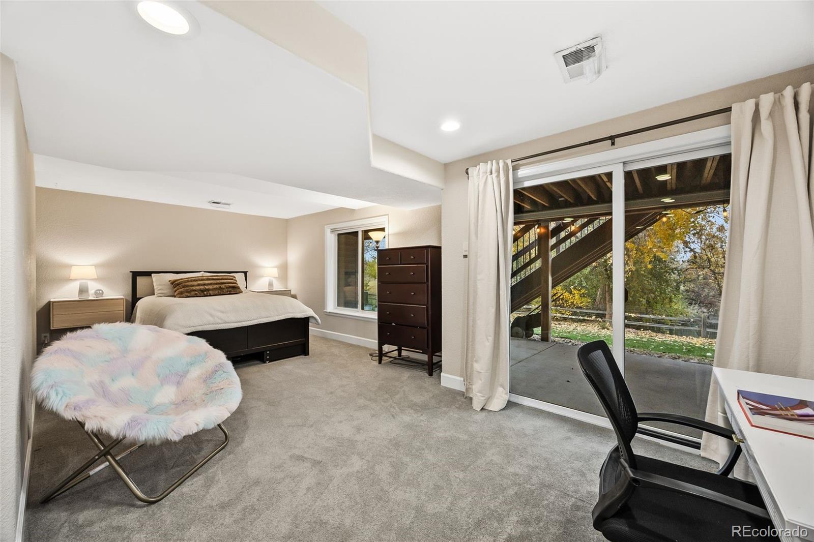 3442 S Newland Court