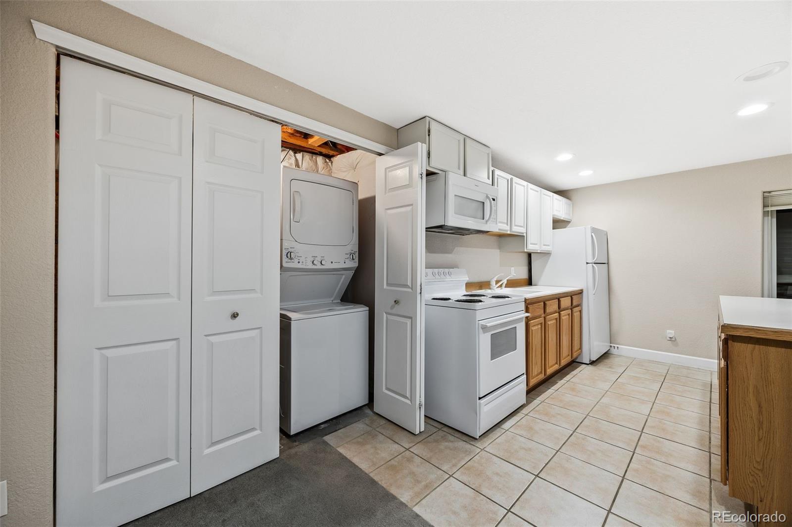 3442 S Newland Court