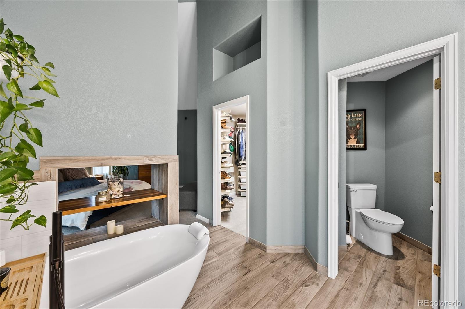 3442 S Newland Court