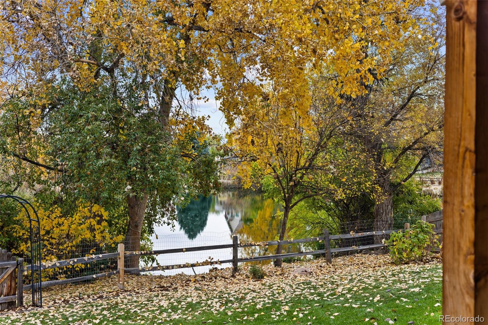 3442 S Newland Court